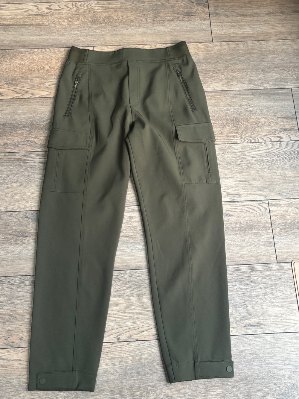 Athleta Endless High Rise Cargo Pants Olive Green Sz 8 #467187